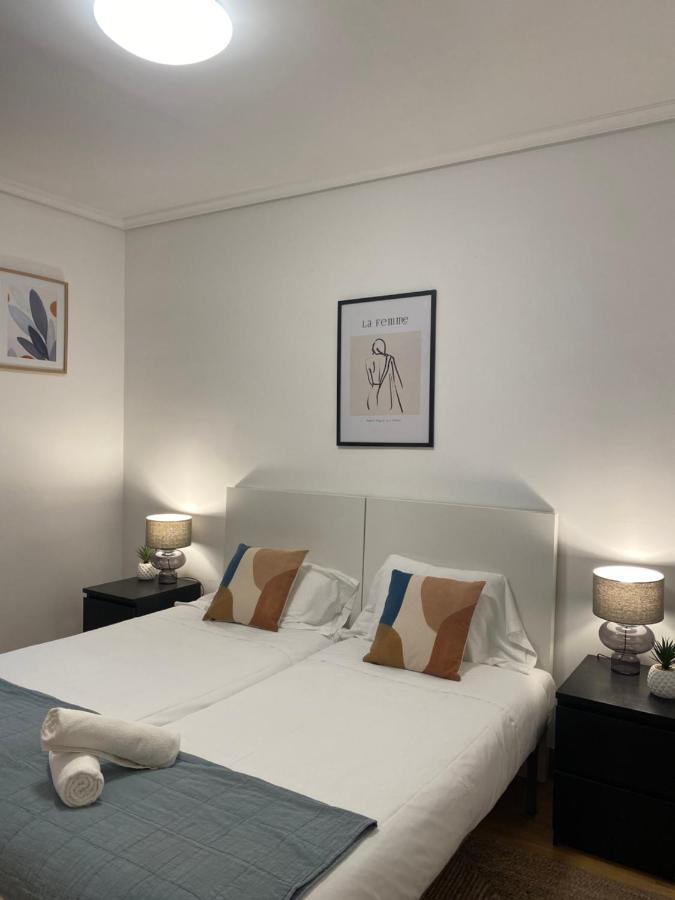 Apartamento Amplio Y Central A Pie De Playa La Concha San Sebastian Buitenkant foto