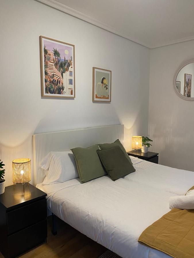 Apartamento Amplio Y Central A Pie De Playa La Concha San Sebastian Buitenkant foto